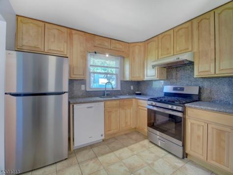 17 Brook Place West Orange NJ 07052