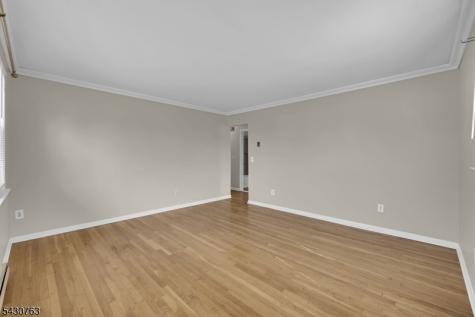 207 Gertrude Terrace Dunellen NJ 08812