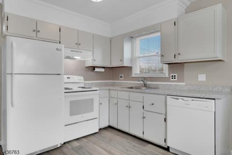 207 Gertrude Terrace Dunellen NJ 08812
