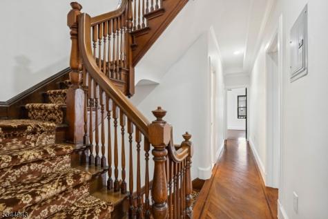 346 Arlington Avenue Jersey City NJ 07304