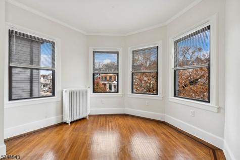 346 Arlington Avenue Jersey City NJ 07304