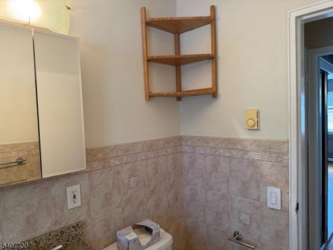 17 S Valley Road West Orange NJ 07052