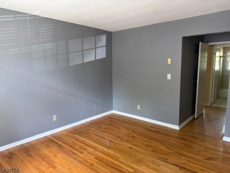17 S Valley Road West Orange NJ 07052