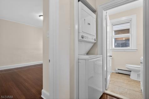 24 Marion Avenue Newark NJ 07106