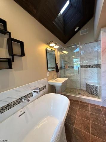 25 Lines Avenue Hopatcong NJ 07843