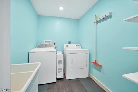25 Lines Avenue Hopatcong NJ 07843