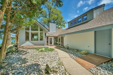 25 Lines Avenue Hopatcong NJ 07843