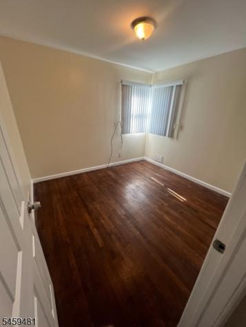 251 Chamberlain Avenue Paterson NJ 07502