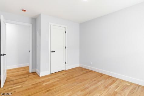 129 Mt Pleasant Avenue Newark NJ 07104