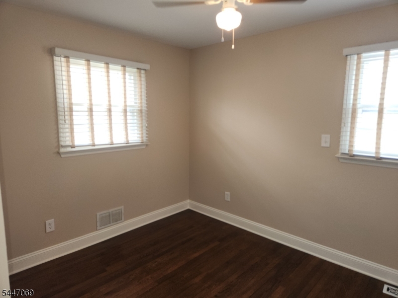 112 Brentwood Road Raritan NJ 08869