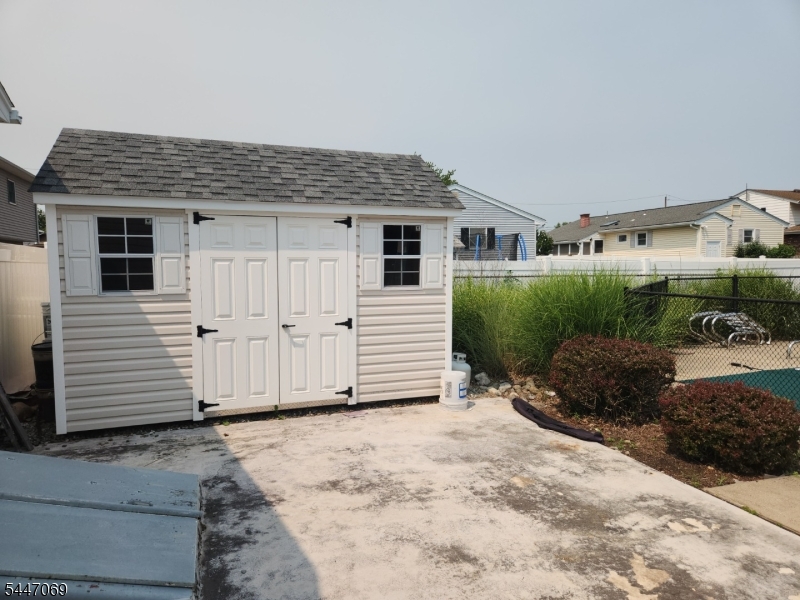 112 Brentwood Road Raritan NJ 08869