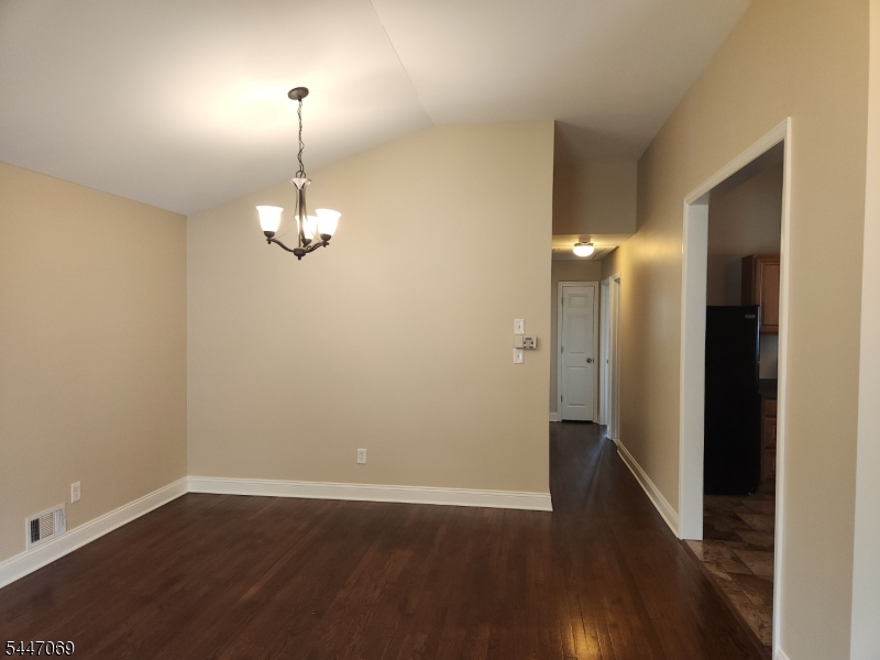 112 Brentwood Road Raritan NJ 08869