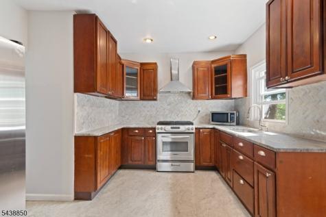 237 E Passaic Avenue Bloomfield NJ 07003