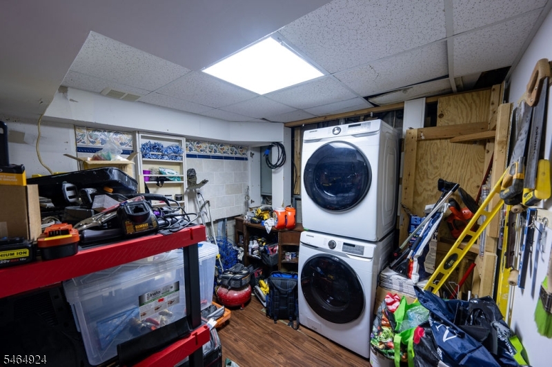 13 Village Way Vernon NJ 07462