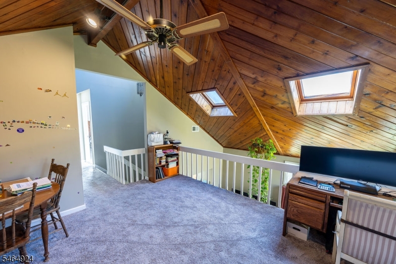 13 Village Way Vernon NJ 07462