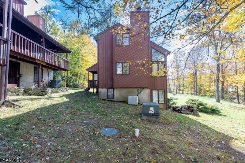 13 Village Way Vernon NJ 07462