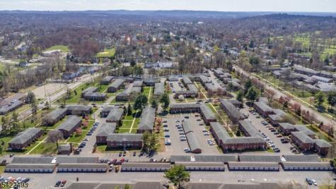 32 Knox Terrace Wayne NJ 07470