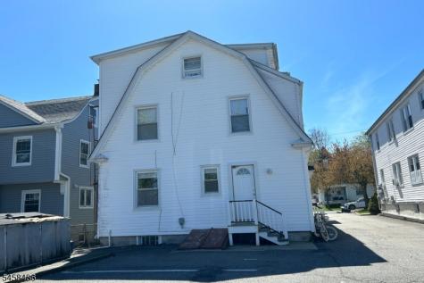18 Lexington Ave 1f Montclair NJ 07042
