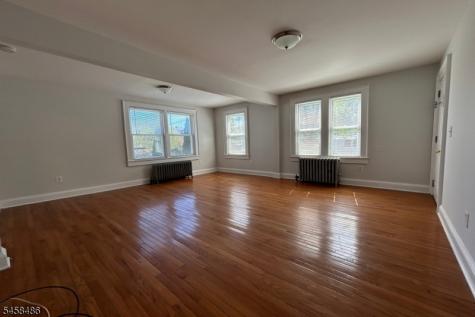 18 Lexington Ave 1f Montclair NJ 07042
