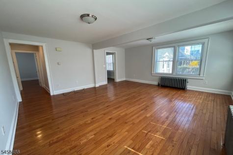 18 Lexington Ave 1f Montclair NJ 07042