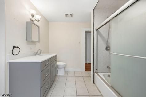 83 High Street Newton NJ 07860