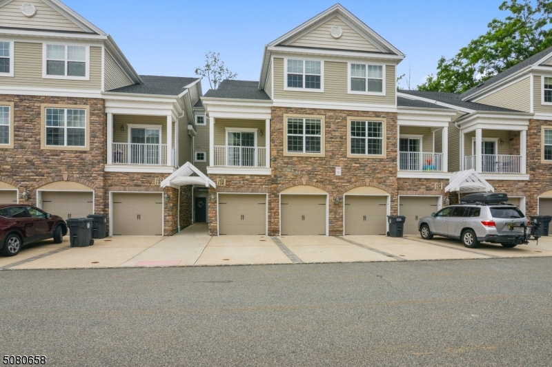 506 Waterview Court Hanover NJ 07927