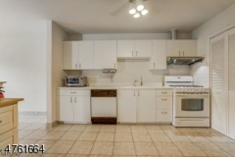 6 Jennifer Drive East Hanover NJ 07936