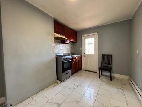 516 E Jersey Street Elizabeth NJ 07206