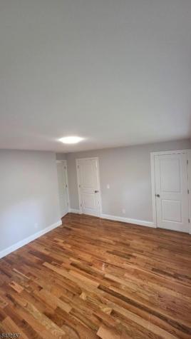 465 Hawthorne Avenue Newark NJ 07112