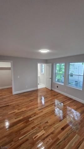 465 Hawthorne Avenue Newark NJ 07112