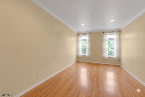 84 Autumn Ridge Road Parsippany-troy Hills NJ 07950