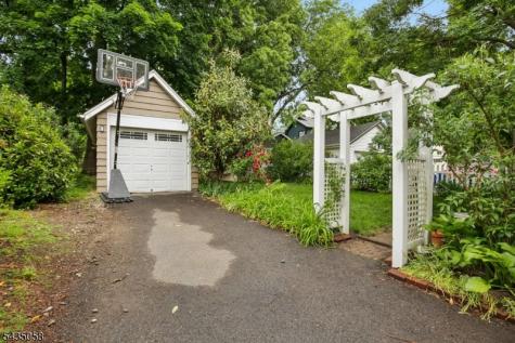 67 Midland Boulevard Maplewood NJ 07040