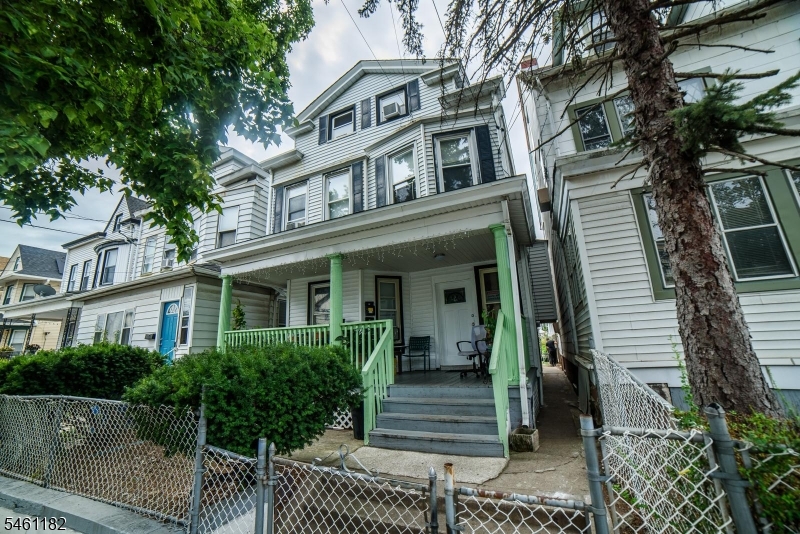 712 E 27th Street Paterson NJ 07504