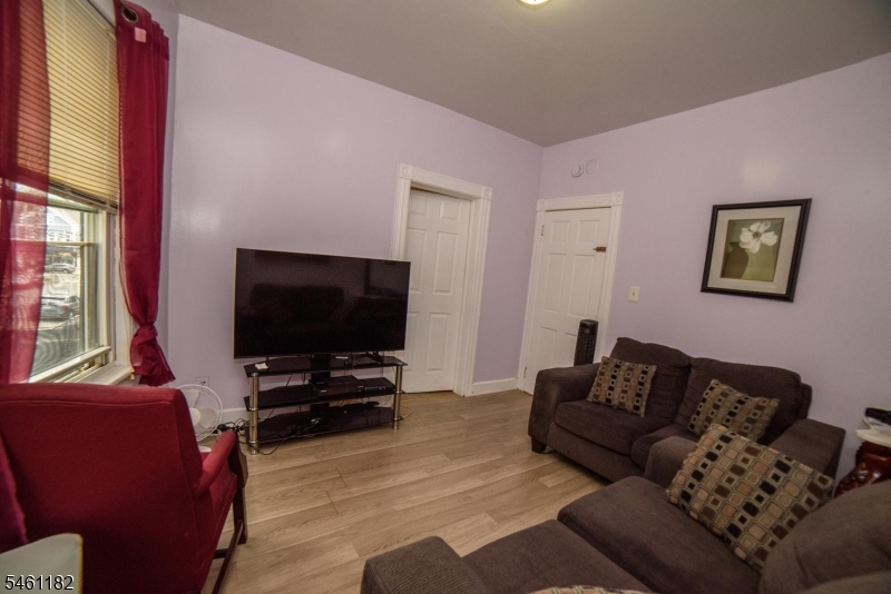 712 E 27th Street Paterson NJ 07504
