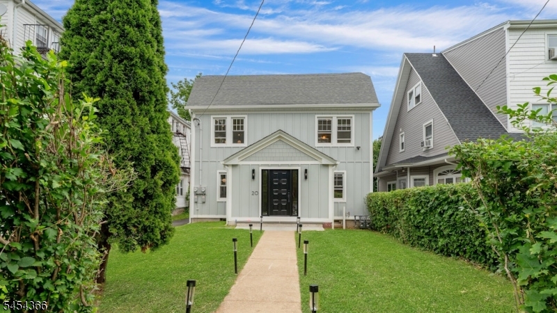 20 Lexington Avenue Montclair NJ 07042