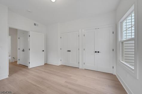 20 Lexington Avenue Montclair NJ 07042