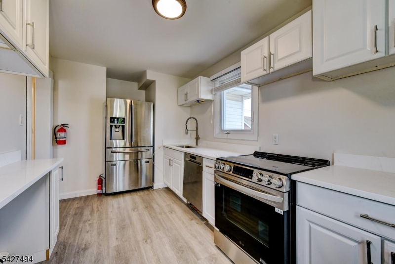 37 E Somerset Street Raritan NJ 08869