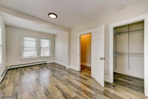 37 E Somerset Street Raritan NJ 08869