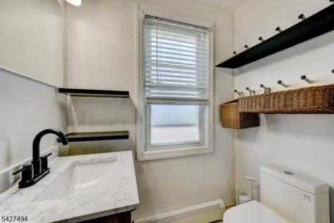 37 E Somerset Street Raritan NJ 08869
