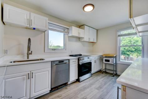37 E Somerset Street Raritan NJ 08869