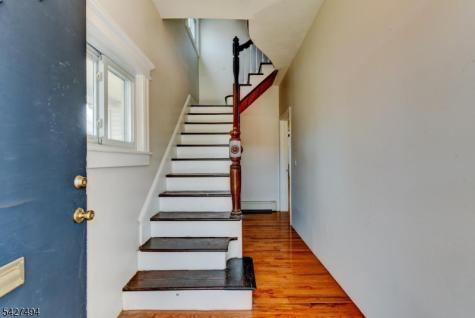 37 E Somerset Street Raritan NJ 08869