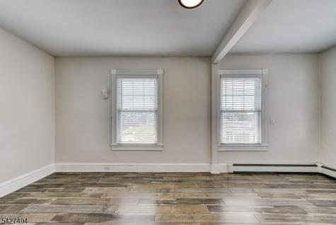 37 E Somerset Street Raritan NJ 08869
