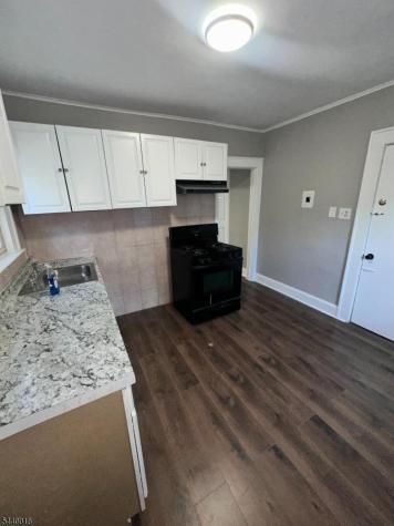 9 Rosedale Ave Unit 1 Montclair NJ 07042