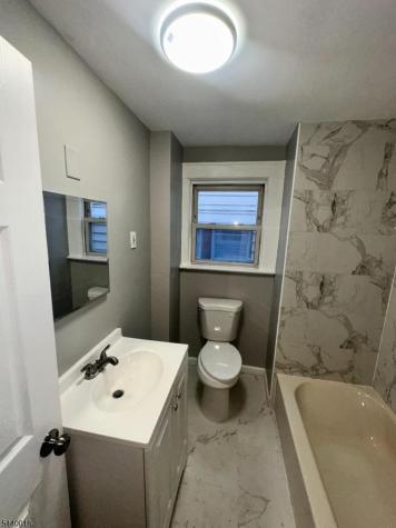 9 Rosedale Ave Unit 1 Montclair NJ 07042