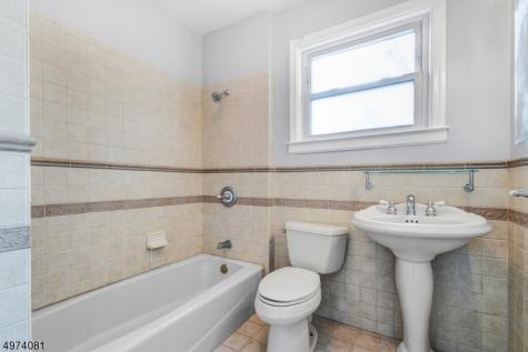 558 Summit Avenue Westfield NJ 07090