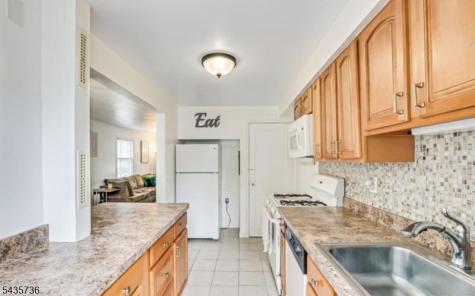 5 Mayfield Place Metuchen NJ 08840