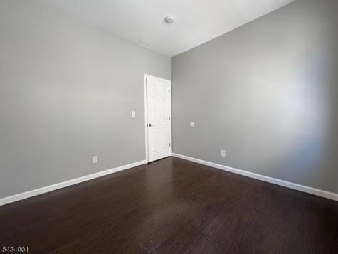 119 W End Avenue Newark NJ 07106