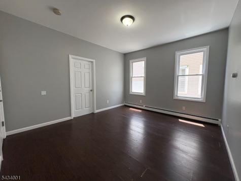 119 W End Avenue Newark NJ 07106