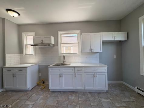 119 W End Avenue Newark NJ 07106