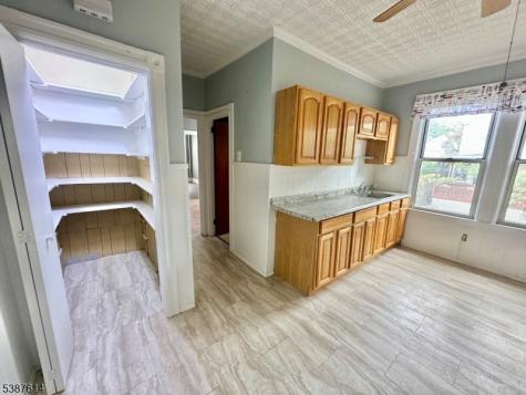 4 Swaine Place West Orange NJ 07052
